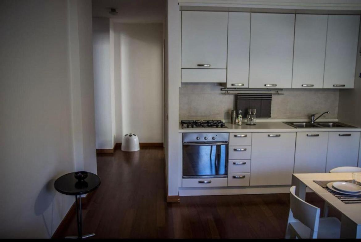 Piazza Italia Luxury Apartment Кианчано Терме Екстериор снимка